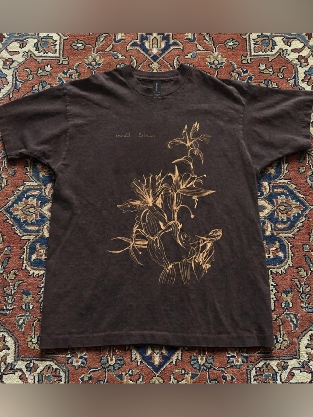 Gildan Brown Short-Sleeve Tee with Gold Floral Sketch